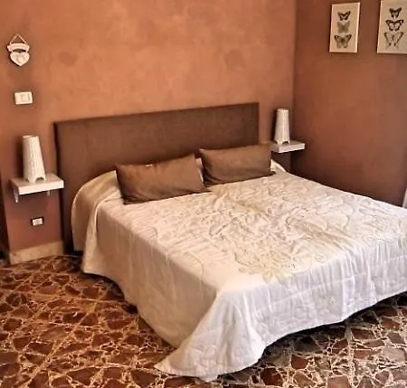 Casetta Del Viaggiatore B&B