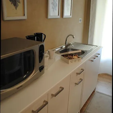 Casetta Del Viaggiatore B&B *